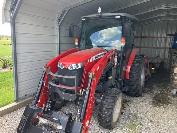 Image of Massey Ferguson 1760M Primary image