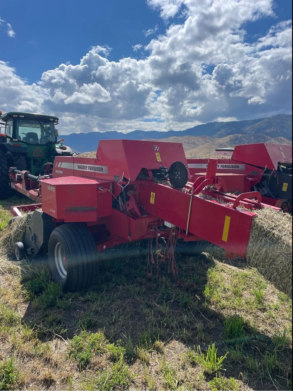 Image of Massey Ferguson 1840 Image 1