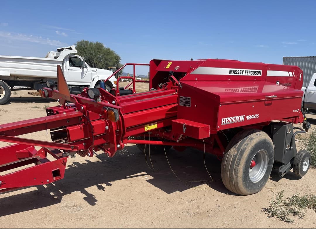 Image of Massey Ferguson 1844S Primary image