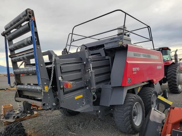 Image of Massey Ferguson 2270 equipment image 2
