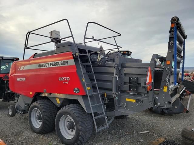 Image of Massey Ferguson 2270 equipment image 3