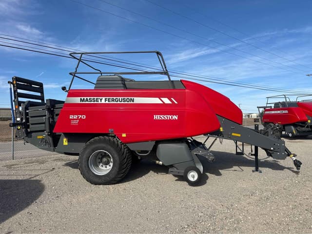 Image of Massey Ferguson 2270 equipment image 4