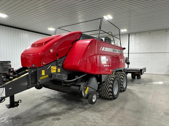 Image of Massey Ferguson 2270XD equipment image 1