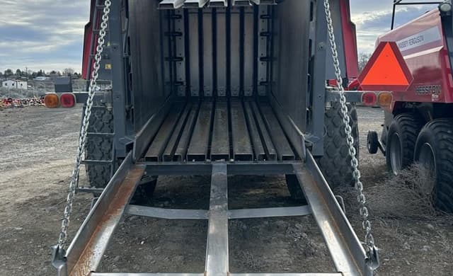 Image of Massey Ferguson 2290 equipment image 3