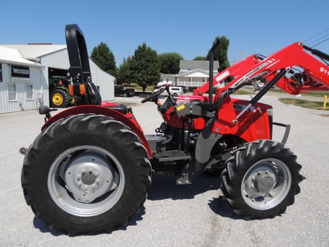Image of Massey Ferguson 2605H equipment image 3