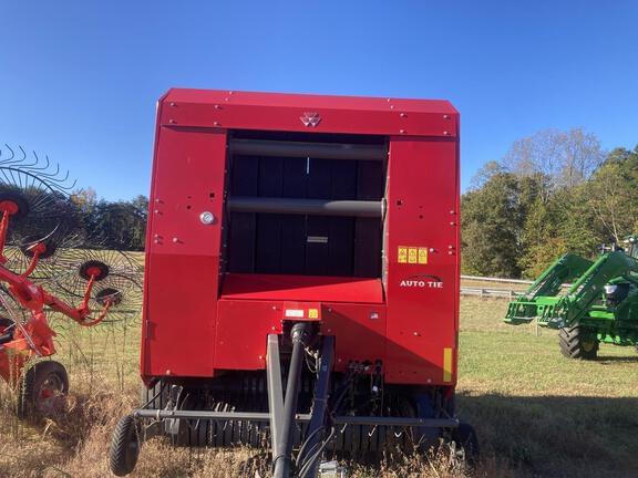 Image of Massey Ferguson 2946 equipment image 2