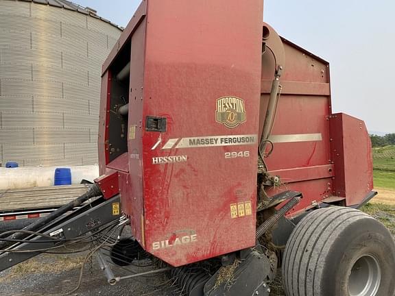 Image of Massey Ferguson 2946 equipment image 4