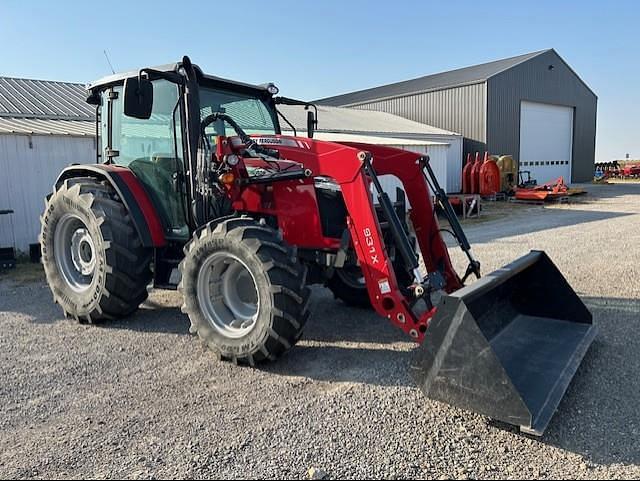 Image of Massey Ferguson 4707 equipment image 1