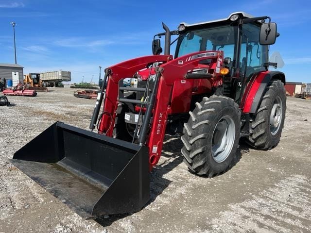 Main image Massey Ferguson 4707