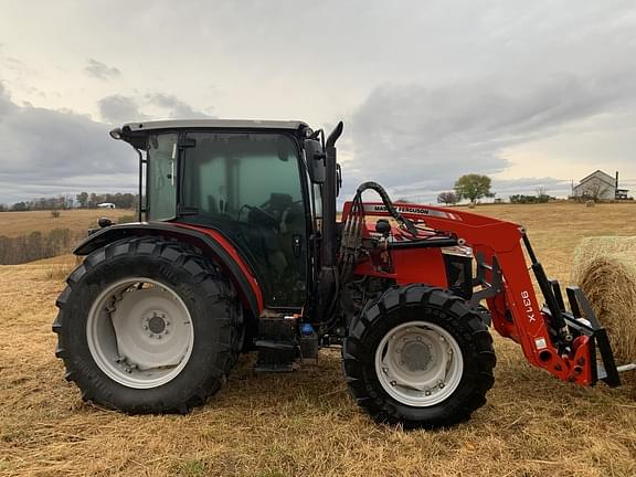 Image of Massey Ferguson 4710 equipment image 3