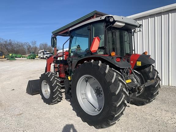 Image of Massey Ferguson 4710 equipment image 2