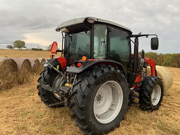 Image of Massey Ferguson 4710 equipment image 4