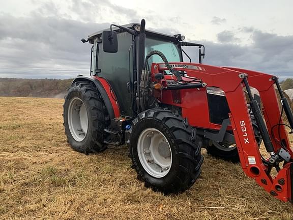 Image of Massey Ferguson 4710 equipment image 2