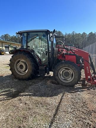 Image of Massey Ferguson 4710 equipment image 2