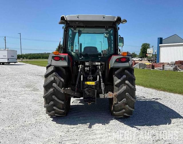 Image of Massey Ferguson 4710 equipment image 3