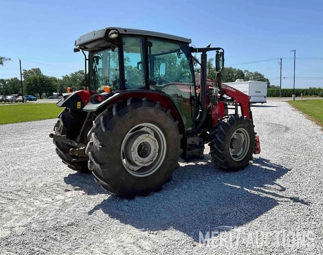 Image of Massey Ferguson 4710 equipment image 4