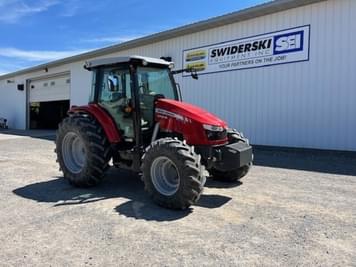 Main image Massey Ferguson 5712S