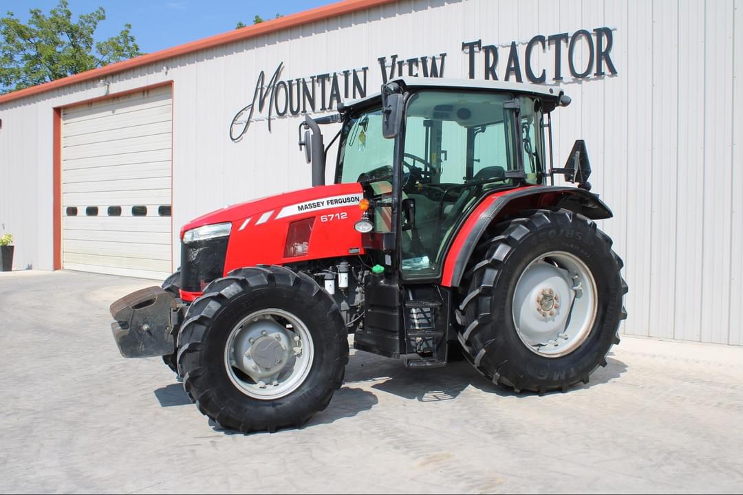 Image of Massey Ferguson 6712 Primary image