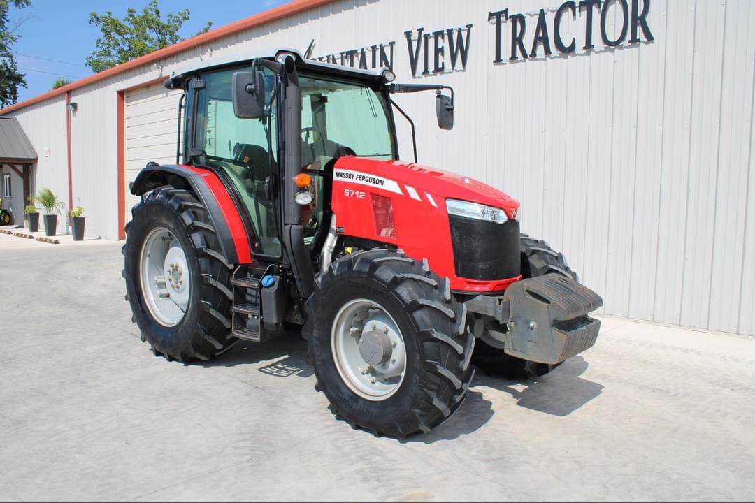 Image of Massey Ferguson 6712 Primary image