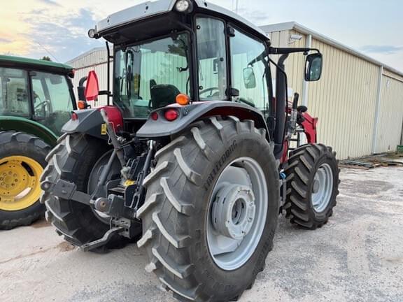 Image of Massey Ferguson 6713 equipment image 4