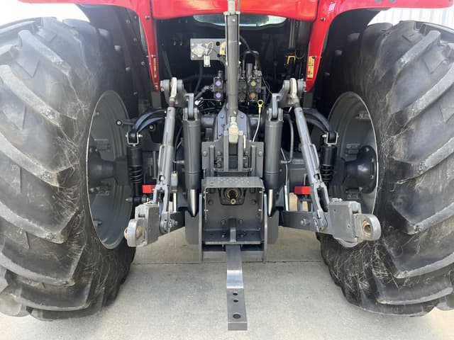 Image of Massey Ferguson 6715S equipment image 3