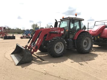 Main image Massey Ferguson 6715S