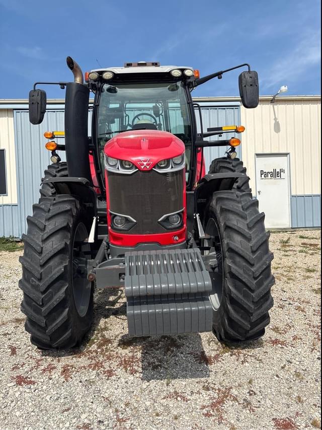 Image of Massey Ferguson 7724S equipment image 1