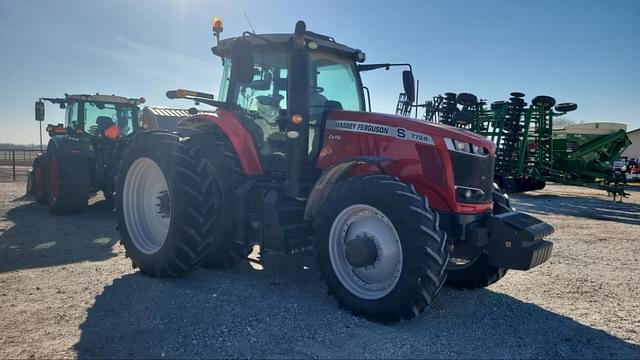 Image of Massey Ferguson 7724S equipment image 1