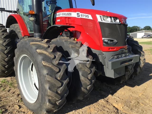 Image of Massey Ferguson 8735S equipment image 1