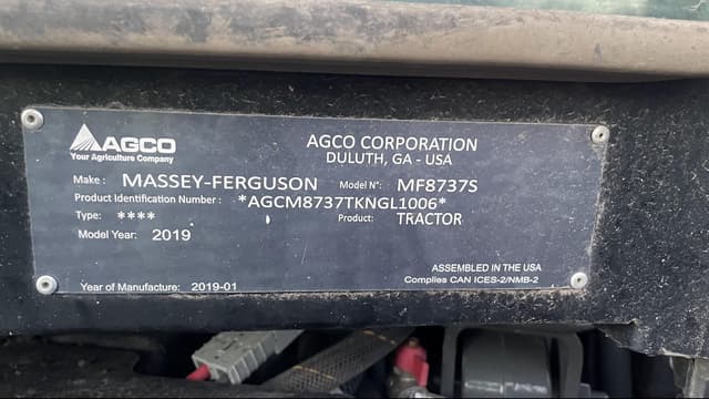 Image of Massey Ferguson 8737S equipment image 4