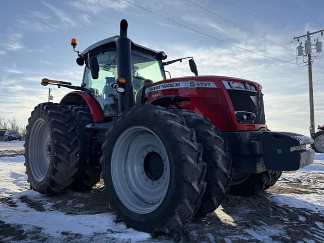 Image of Massey Ferguson 8737S equipment image 3