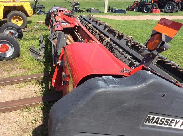 Image of Massey Ferguson 9226 equipment image 4