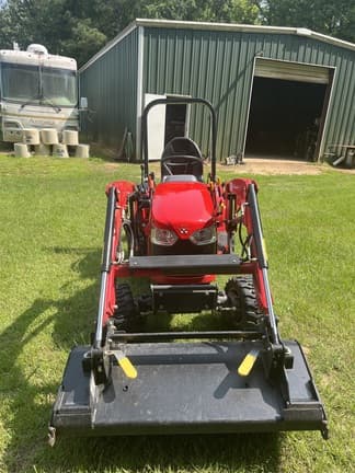 Image of Massey Ferguson GC1723E equipment image 3