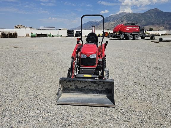 Image of Massey Ferguson GC1723E equipment image 1