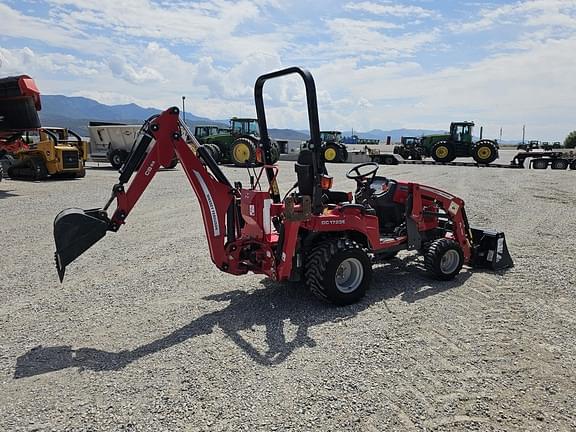 Image of Massey Ferguson GC1723E equipment image 4