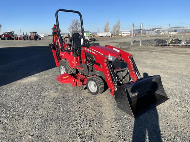 Image of Massey Ferguson GC1725M equipment image 3