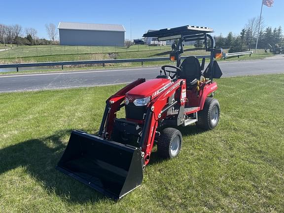Image of Massey Ferguson GC1725M equipment image 1