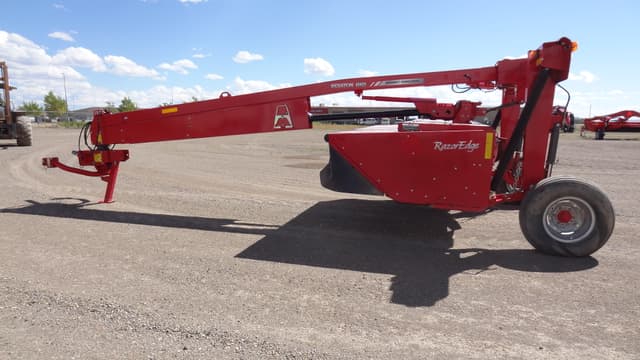 Image of Massey Ferguson 1376 equipment image 3