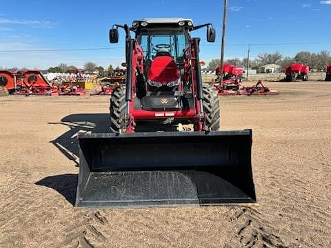 Image of Massey Ferguson 5713S equipment image 3