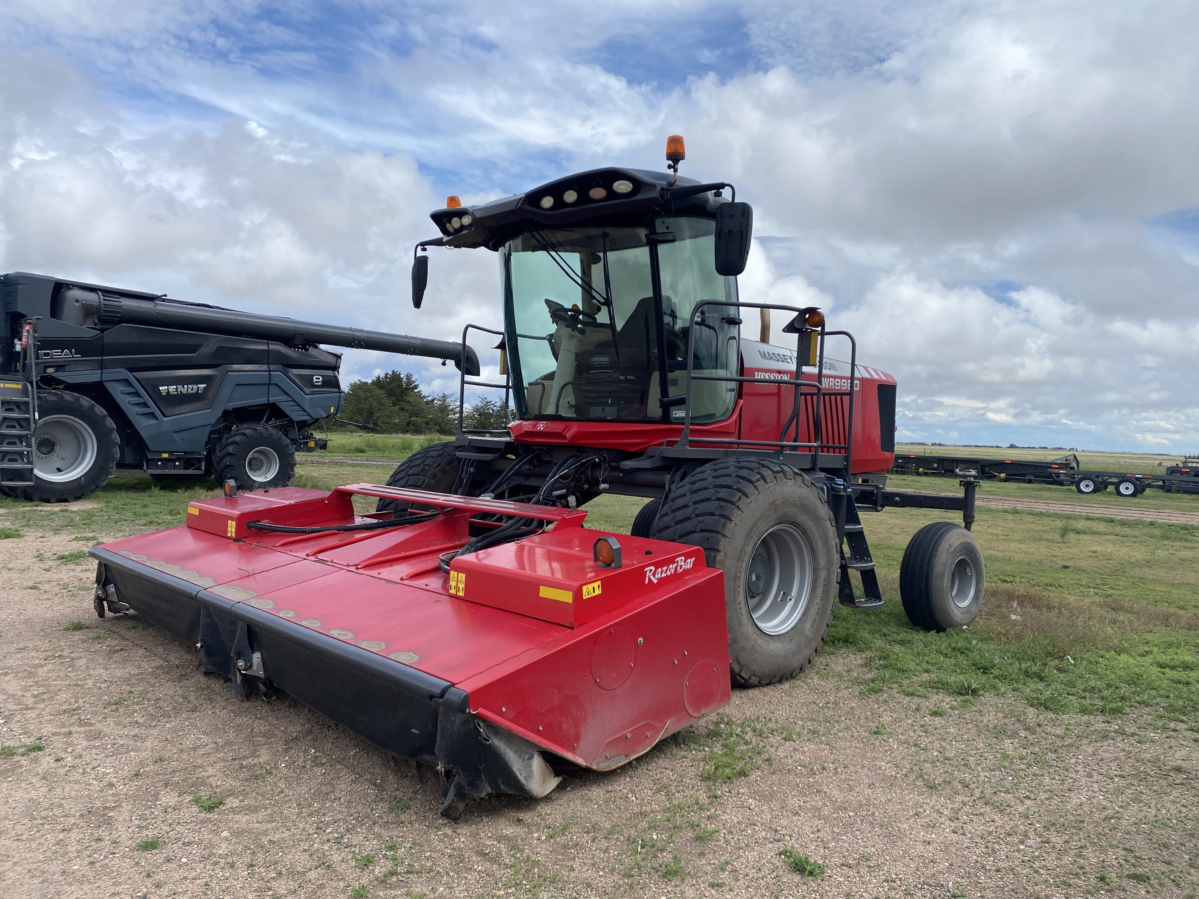 2019 Massey Ferguson WR9980 Equipment Image0