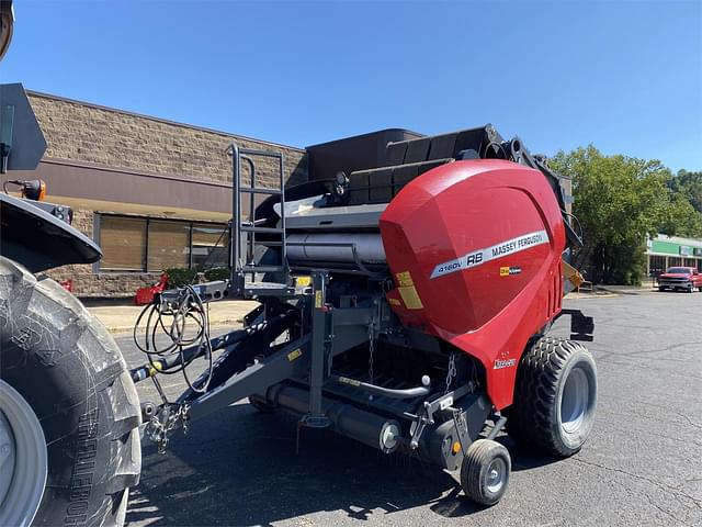 Image of Massey Ferguson RB4160V equipment image 4