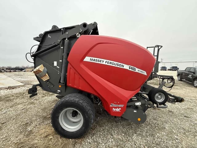 Image of Massey Ferguson RB4180V equipment image 3