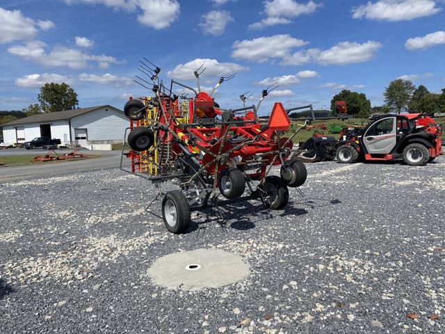 Image of Massey Ferguson TD776TRC equipment image 4