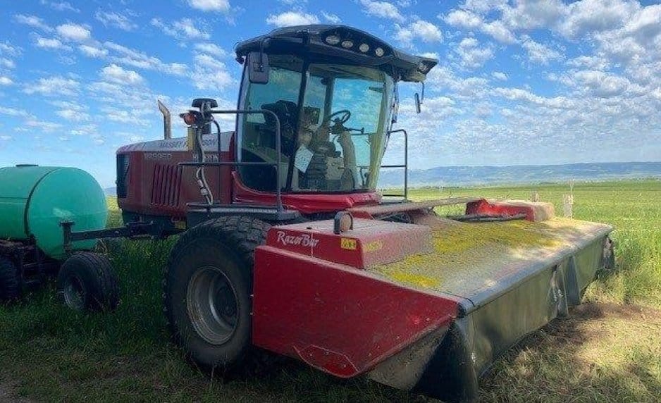 2019 Massey Ferguson WR9960 Equipment Image0