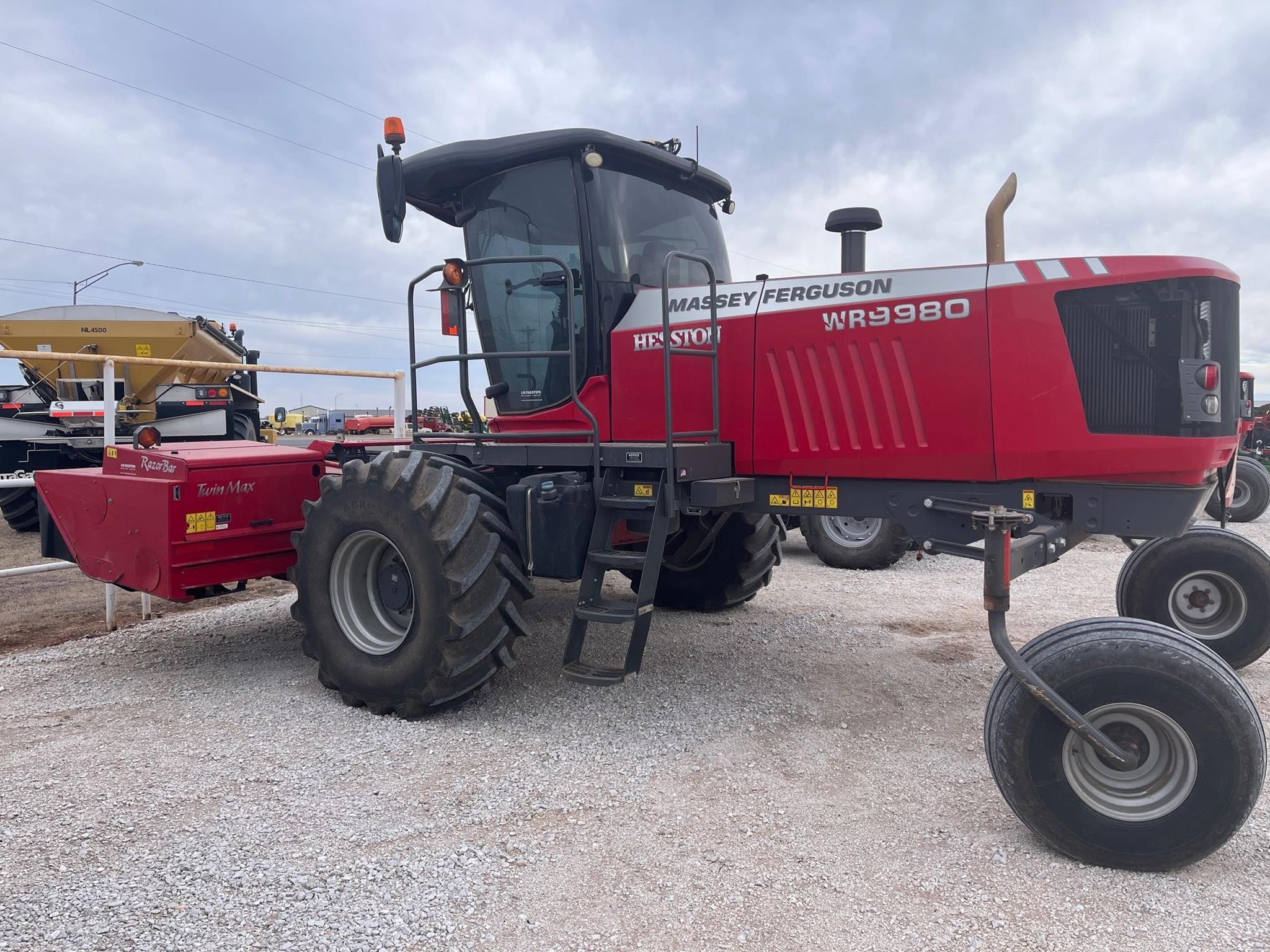 Main image Massey Ferguson WR9980