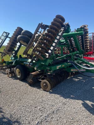 2019 McFarlane IC5027 Image