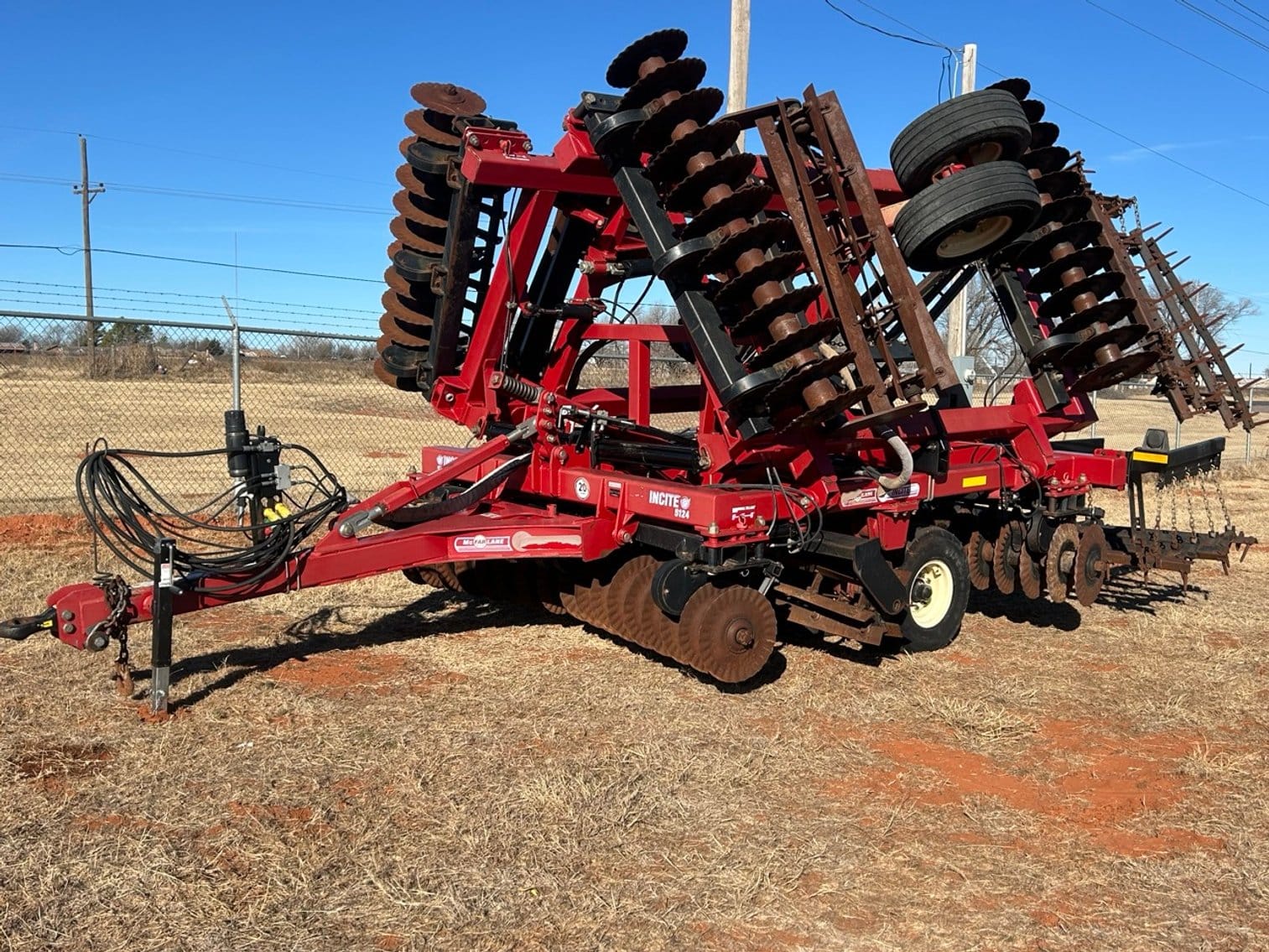 2019 McFarlane 5124 Incite Equipment Image0