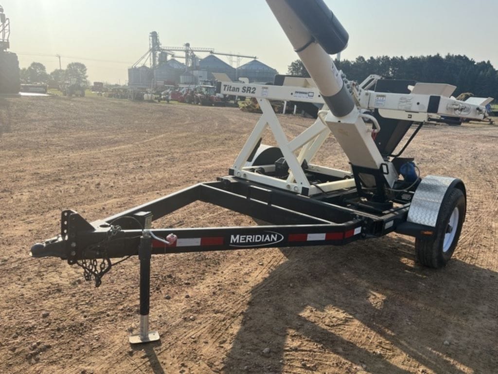 2019 Meridian Titan SR2 Equipment Image0