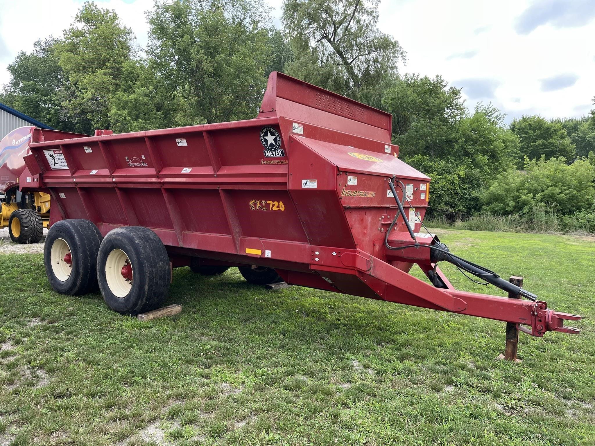 2019 Meyer SXI720 Equipment Image0