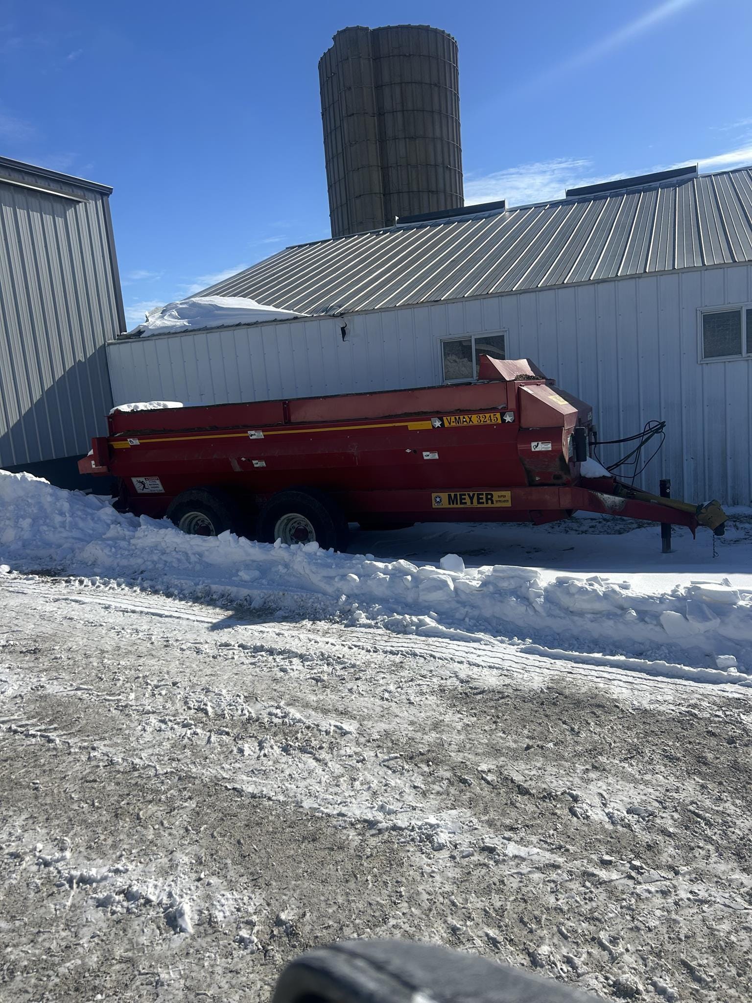 2019 Meyer V-Max 3245 Equipment Image0